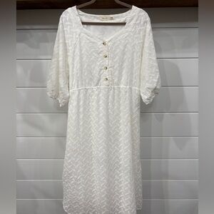 Leia n Co. Embroidered Maxi Dress